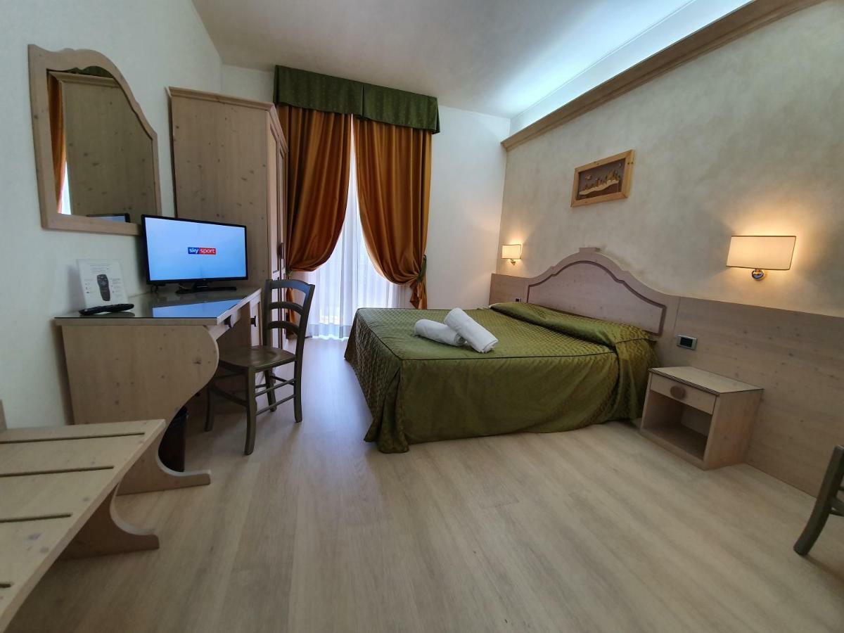 Gialletti Hotel 3*